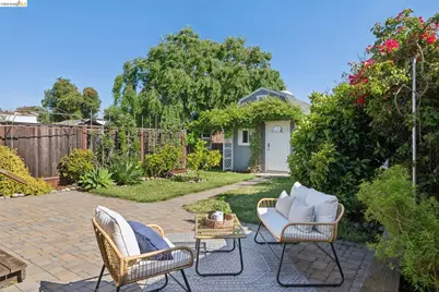 969 63rd St, Oakland, CA 94608 - Photo 54