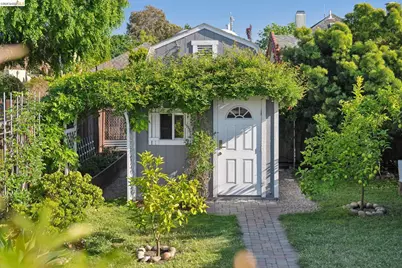 969 63rd St, Oakland, CA 94608 - Photo 52