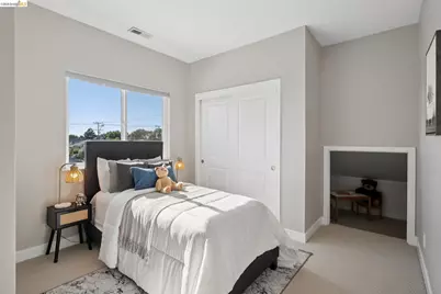 969 63rd St, Oakland, CA 94608 - Photo 42