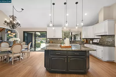 85 Trish Ct, Danville, CA 94506 - Photo 10