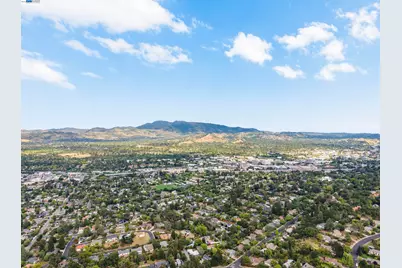 2464 Larkey Lane, Walnut Creek, CA 94597 - Photo 46
