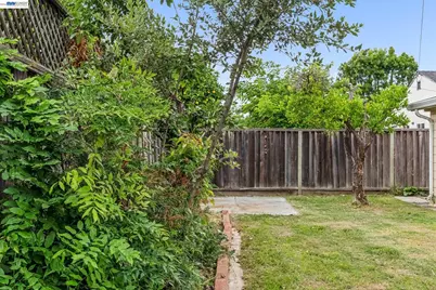 1273 San Pedro St, San Jose, CA 95110 - Photo 56