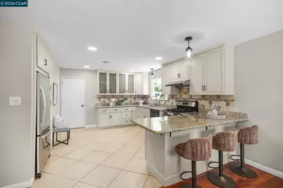1808 Elkwood Dr, Concord, CA 94519 - Photo 10