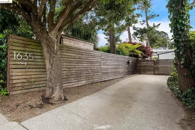 1635 Aqua Vista Rd, Richmond, CA 94805 - Photo 32
