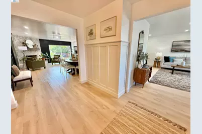 17880 Apricot Way, Castro Valley, CA 94546 - Photo 6