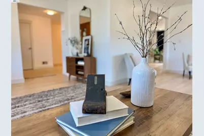 17880 Apricot Way, Castro Valley, CA 94546 - Photo 12