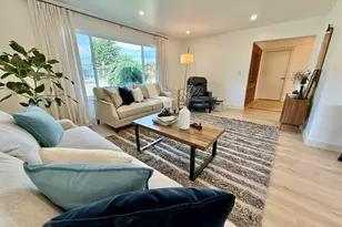 17880 Apricot Way, Castro Valley, CA 94546 - Photo 10