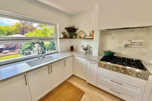 17880 Apricot Way, Castro Valley, CA 94546 - Photo 32
