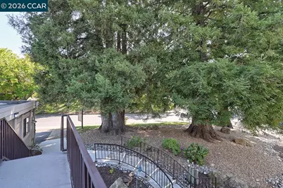 2175 Cactus Ct #1, Walnut Creek, CA 94595 - Photo 4