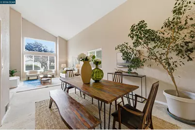 877 Dover Cir, Benicia, CA 94510 - Photo 14