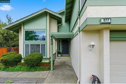 877 Dover Cir, Benicia, CA 94510 - Photo 4