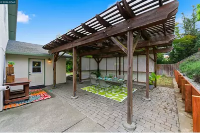 877 Dover Cir, Benicia, CA 94510 - Photo 48