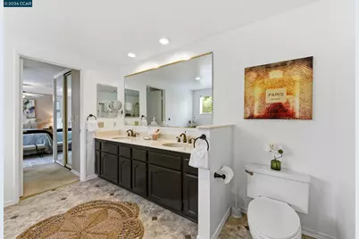 877 Dover Cir, Benicia, CA 94510 - Photo 44