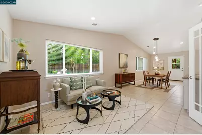 877 Dover Cir, Benicia, CA 94510 - Photo 16