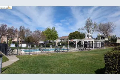 10013 Foxboro Cir, San Ramon, CA 94583 - Photo 38