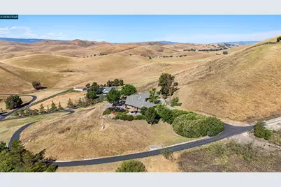 9015 Doubletree Ln, Livermore, CA 94551 - Photo 44