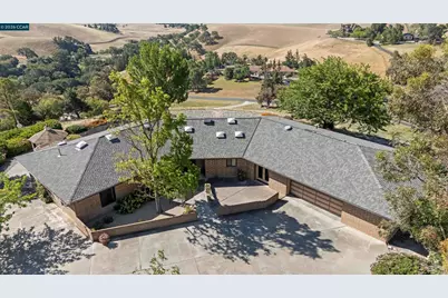 9015 Doubletree Ln, Livermore, CA 94551 - Photo 46