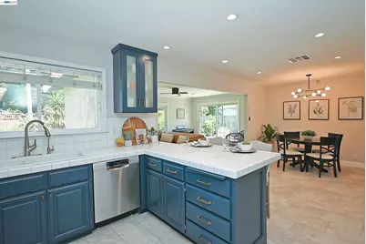 7941 Bristol Rd, Dublin, CA 94568 - Photo 8