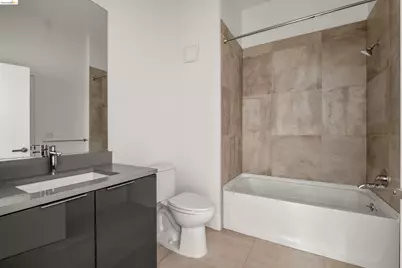 1545 32nd Street #110, Oakland, CA 94608 - Photo 22