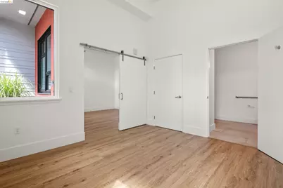 1545 32nd Street #110, Oakland, CA 94608 - Photo 14