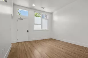 1545 32nd St, Oakland, CA 94608 - Photo 10