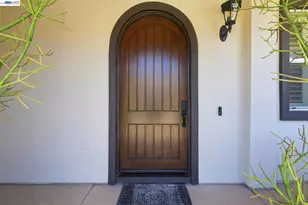 5322 Carole Ridge Ct, Fairfield, CA 94534 - Photo 4
