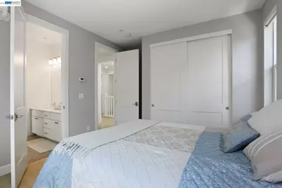 5977 Lombard St, Dublin, CA 94568 - Photo 24