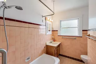 2350 Spaulding, Berkeley, CA 94703 - Photo 18