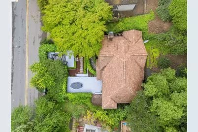 6233 Thornhill Dr, Oakland, CA 94611 - Photo 40