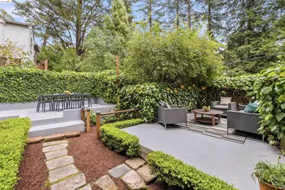 6233 Thornhill Dr, Oakland, CA 94611 - Photo 6