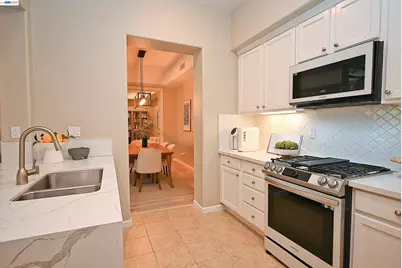 4739 Perugia St, Dublin, CA 94568 - Photo 10