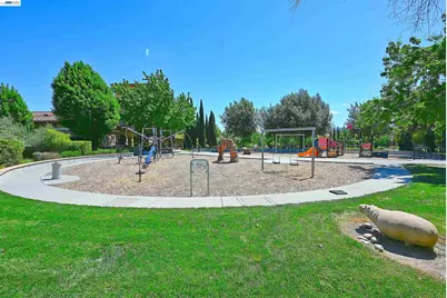 4739 Perugia St, Dublin, CA 94568 - Photo 48