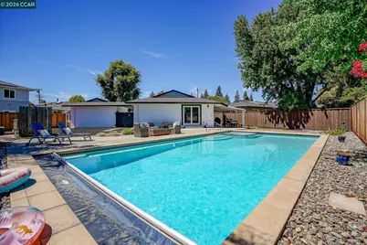 69 Fordham Ct, Pleasant Hill, CA 94523 - Photo 18
