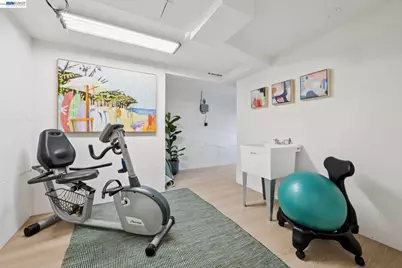 6968 Thornhill Drive, Oakland, CA 94611 - Photo 50