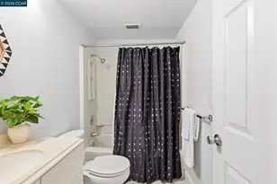 102 Luna Grande Cir, Sacramento, CA 95834 - Photo 30
