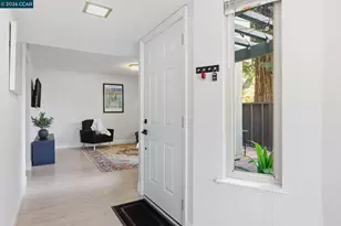 102 Luna Grande Cir, Sacramento, CA 95834 - Photo 8