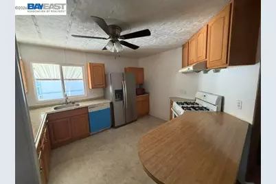 543 Cumana Circlle, Union City, CA 94587 - Photo 6