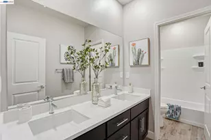 2542 Azalea Ave, Tracy, CA 95376 - Photo 22