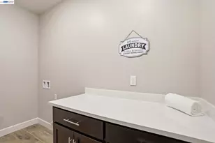2542 Azalea Ave, Tracy, CA 95376 - Photo 42