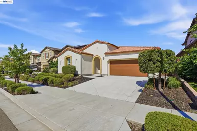 2542 Azalea Ave, Tracy, CA 95376 - Photo 4