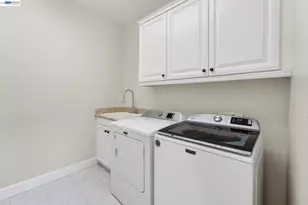 4915 Shelton St, Dublin, CA 94568 - Photo 32