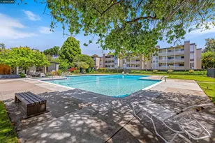 1171 Compass Ln, Foster City, CA 94404 - Photo 32