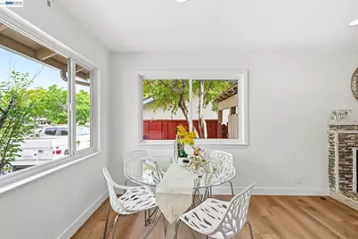 2994 Rustic Dr, San Jose, CA 95124 - Photo 16