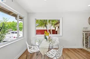 2994 Rustic Dr, San Jose, CA 95124 - Photo 16