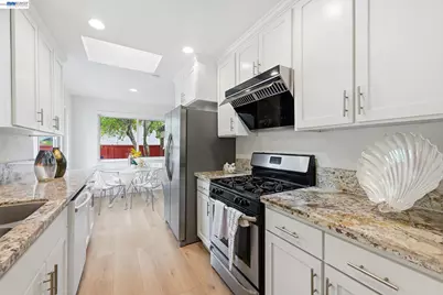 2994 Rustic Dr, San Jose, CA 95124 - Photo 20