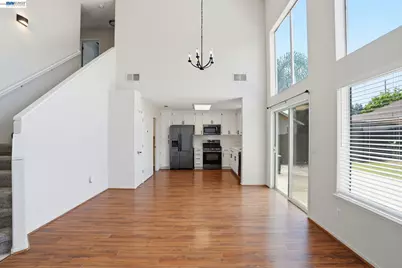 419 Pioneer Ave, Manteca, CA 95336 - Photo 12
