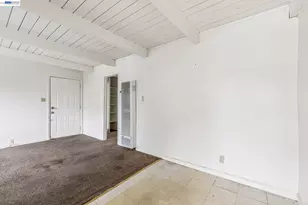 5963 Maccall St, Oakland, CA 94609 - Photo 28