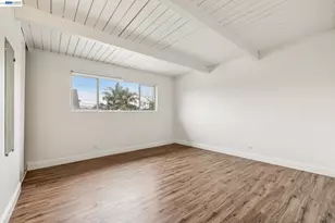 5963 Maccall St, Oakland, CA 94609 - Photo 14