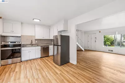 5963 Maccall Street, Oakland, CA 94609 - Photo 10