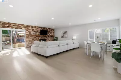 8023 Holanda Ln, Dublin, CA 94568 - Photo 10